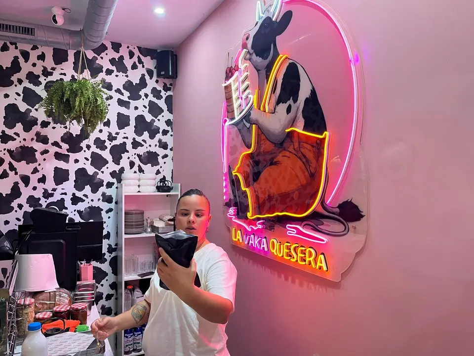 Inauguraci&oacute;n la vaka quesera
