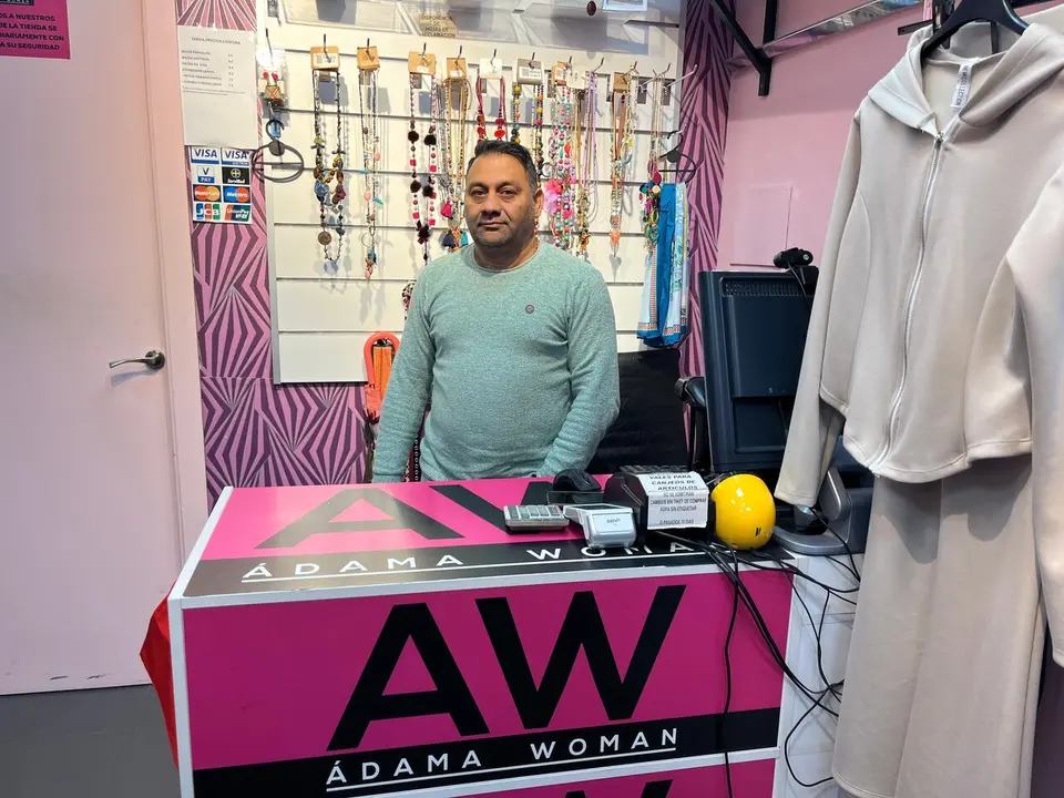 Juan Enrique Serrano, due&ntilde;o de &Aacute;dama Woman