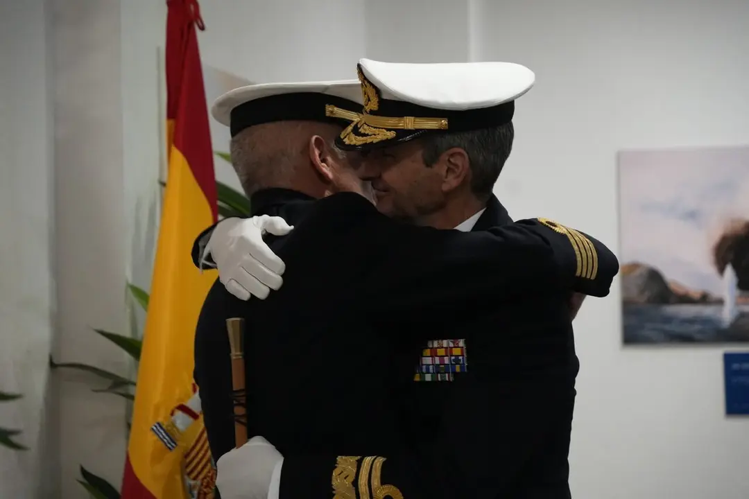 Despedida al comandante Mill&aacute;n Leira en el relevo de mando de la Comandancia Naval de Ceuta
