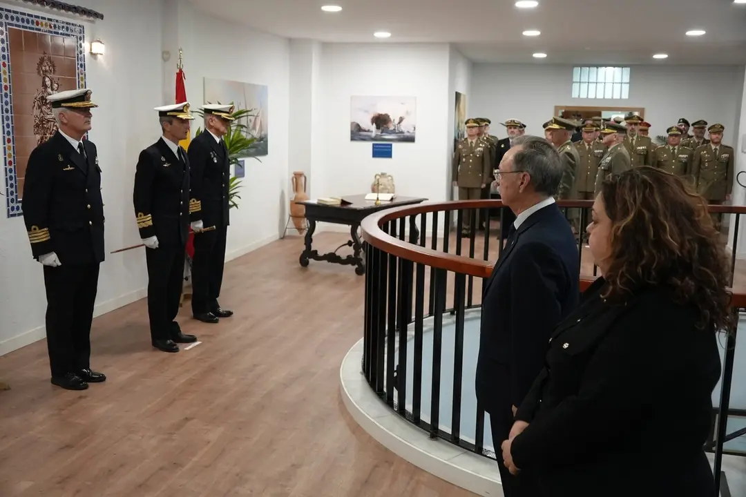 Despedida al comandante Mill&aacute;n Leira en el relevo de mando de la Comandancia Naval de Ceuta