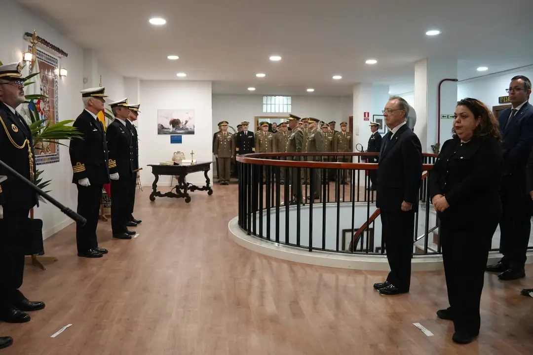 Despedida al comandante Mill&aacute;n Leira en el relevo de mando de la Comandancia Naval de Ceuta