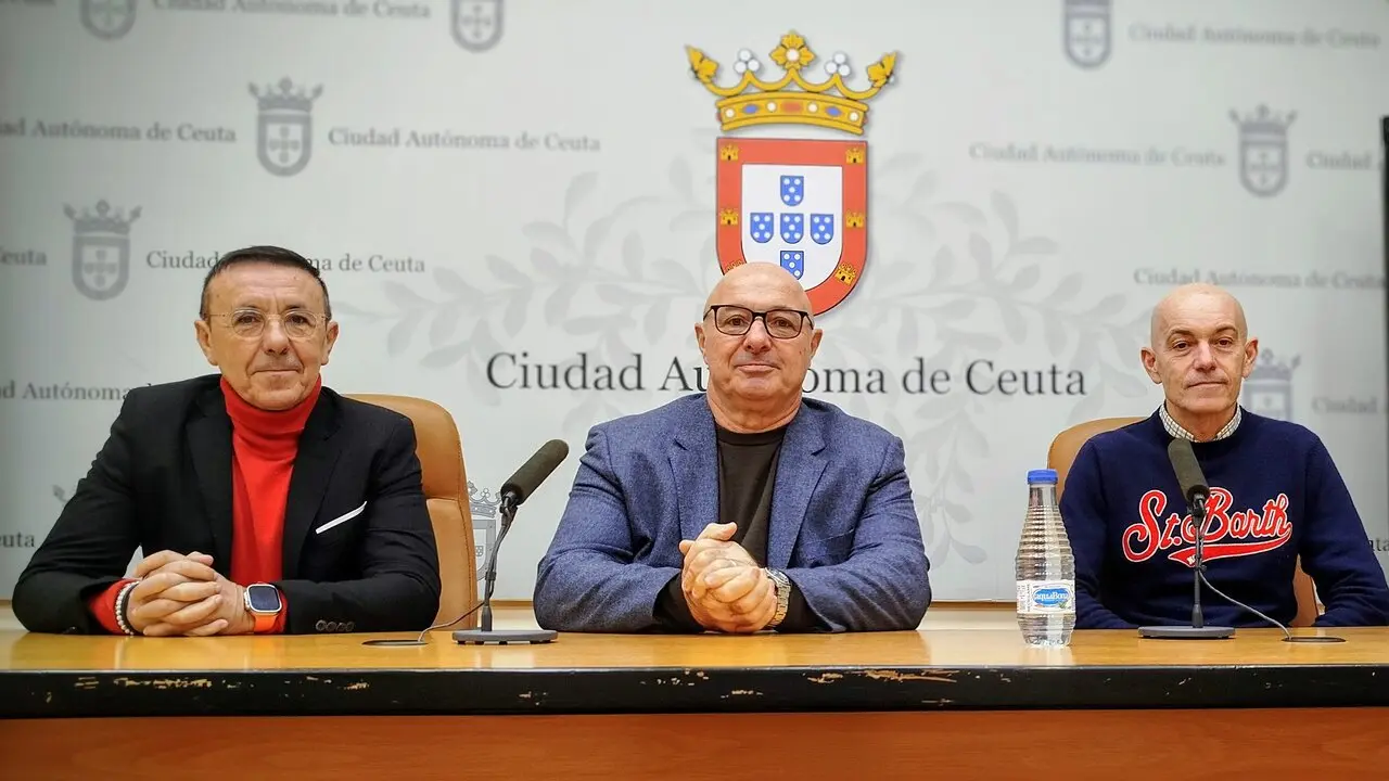Presentaci&oacute;n de las pruebas de Triatl&oacute;n de la Espa&ntilde;ola