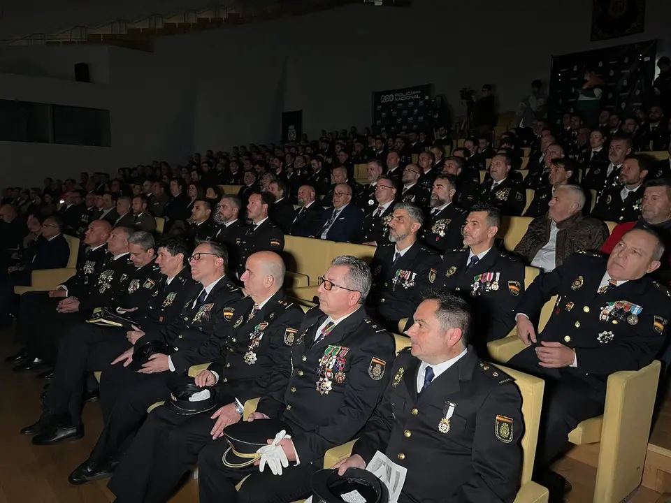 homenaje a la Polic&iacute;a Nacional 202 aniversario