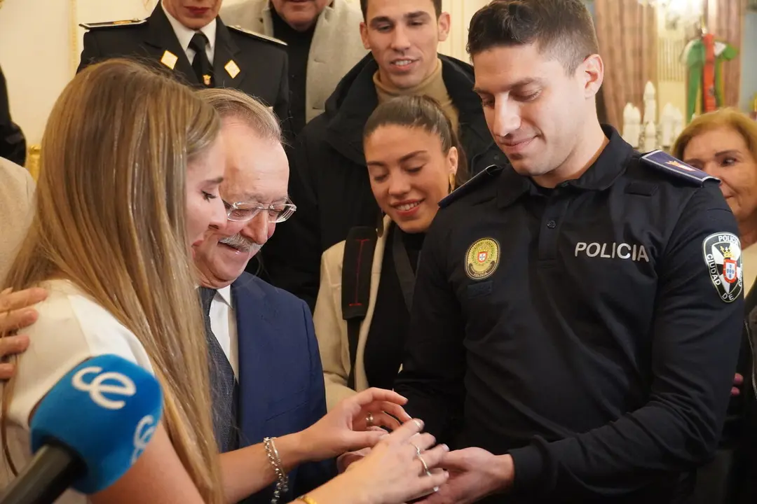 Chechu Ortiz pide matrimonio a su novia Marina / M.Zapico