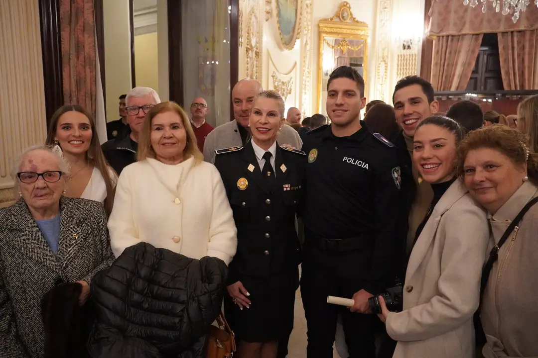 Toma posesi&oacute;n agente polic&iacute;a local / M.Zapico