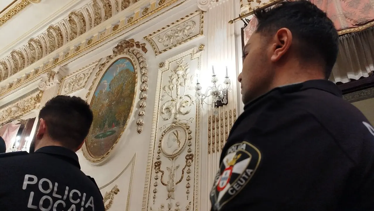 Toma de Posesi&oacute;n de los nuevos polic&iacute;a locales de Ceuta / S. I.