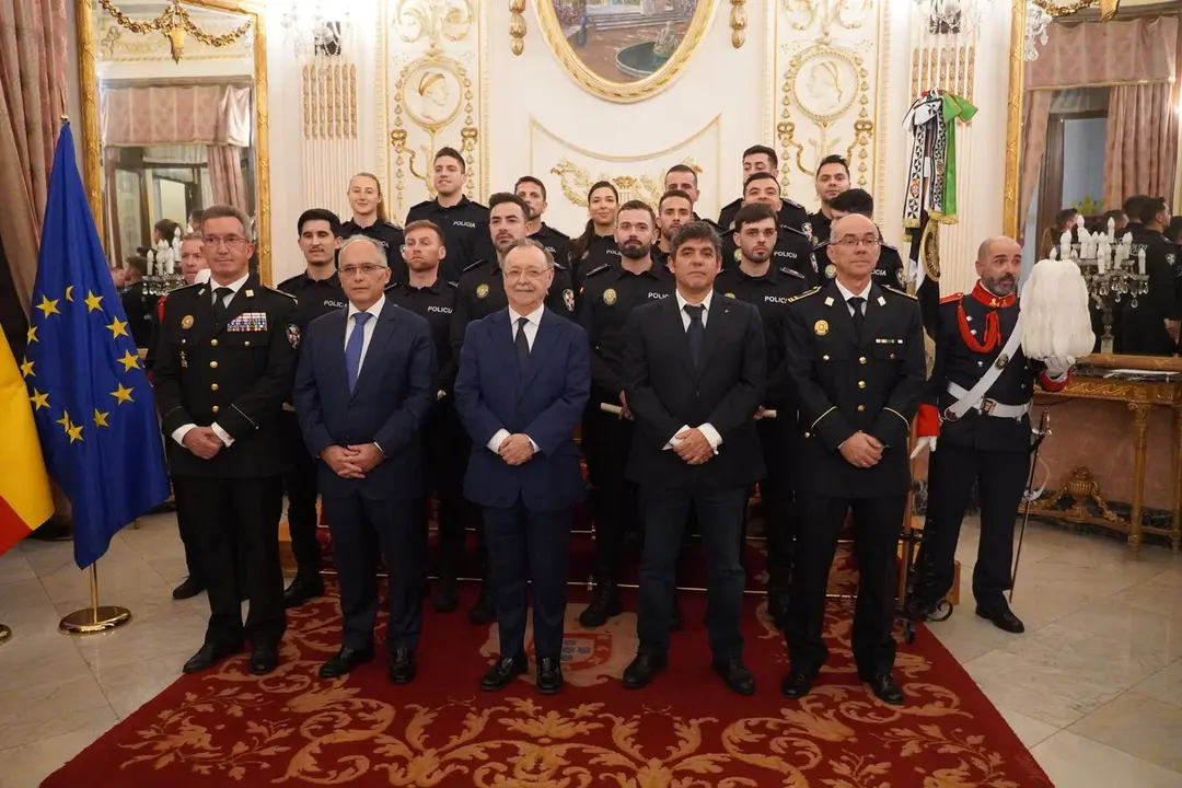 Toma posesi&oacute;n agente polic&iacute;a local / M.Zapico