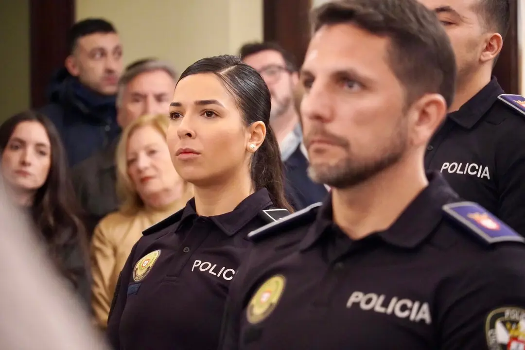 Toma posesi&oacute;n agente polic&iacute;a local / M.Zapico