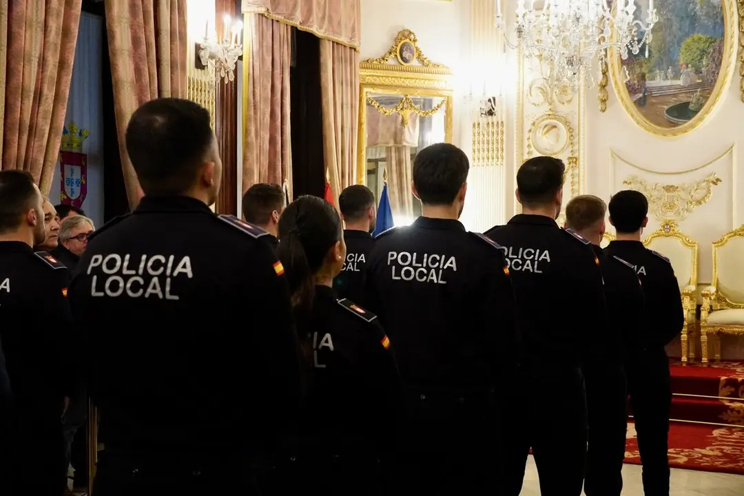 Toma posesi&oacute;n agente polic&iacute;a local / M.Zapico