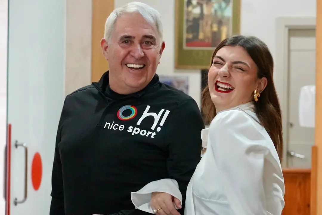 Recepci&oacute;n oficial a la Reina del Carnaval y al Dios Momo / M.zapico