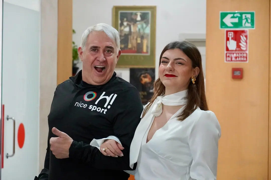 Recepci&oacute;n oficial a la Reina del Carnaval y al Dios Momo / M.zapico