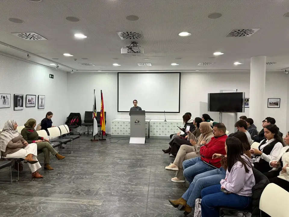 Movimiento estudiantil en la 'Adolfo Su&aacute;rez'