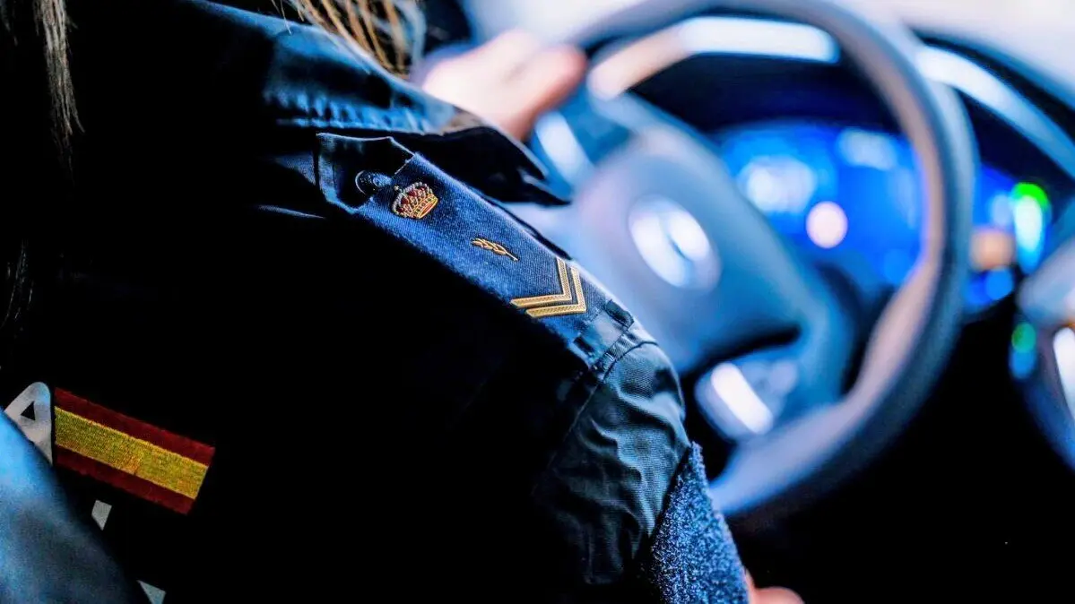 Polic&iacute;a Nacional recursos