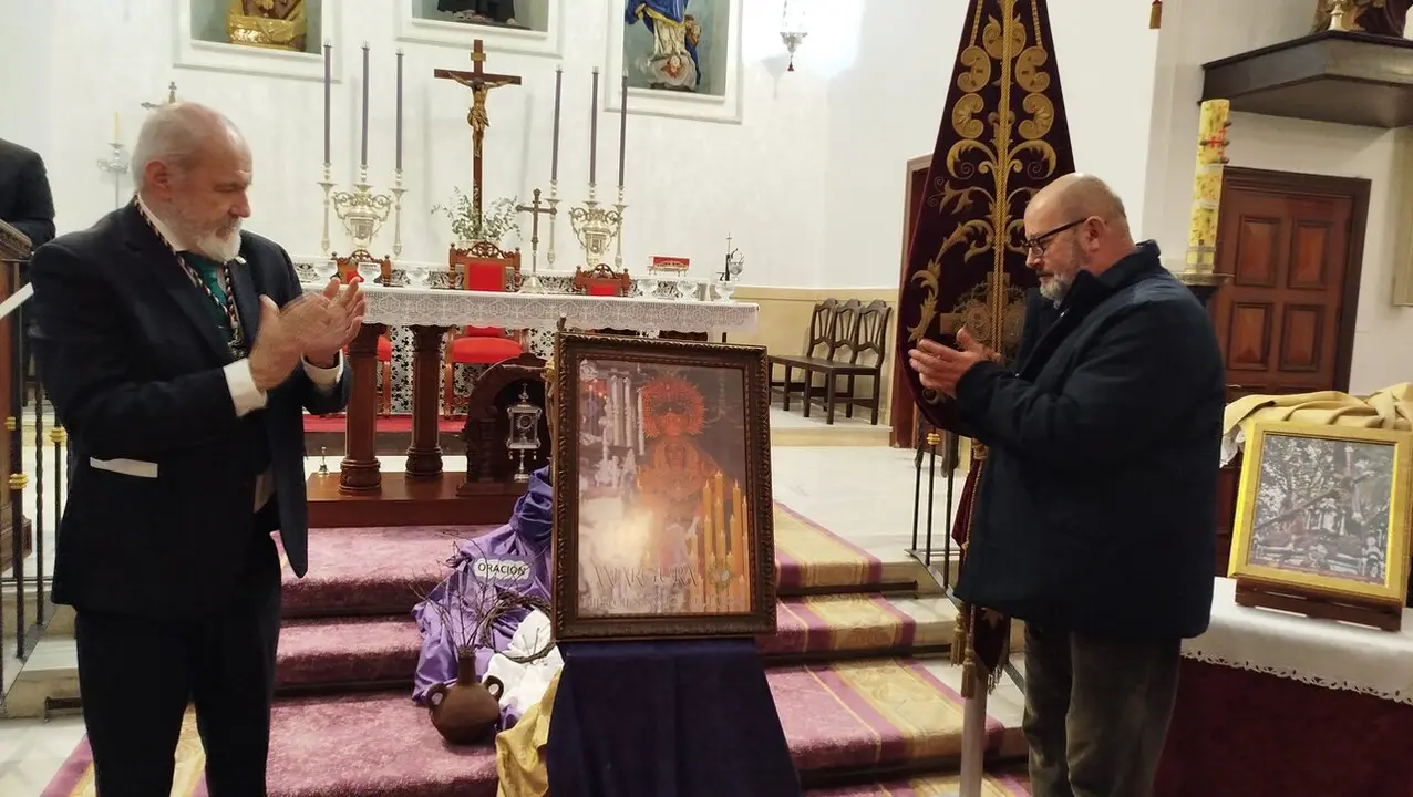 la Amargura present&oacute; en la iglesia de San Juan de Dios el cartel que anunciar&aacute; su salida procesional del Mi&eacute;rcoles Santo 2026