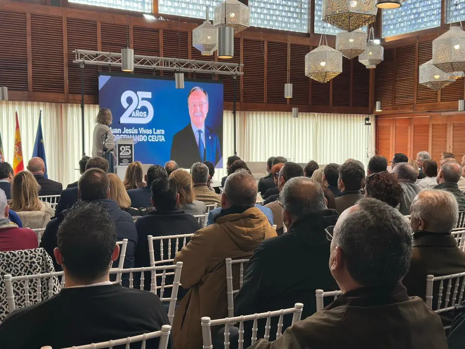 25 a&ntilde;os Gobierno Juan Vivas / Mohamed Ettoulieb