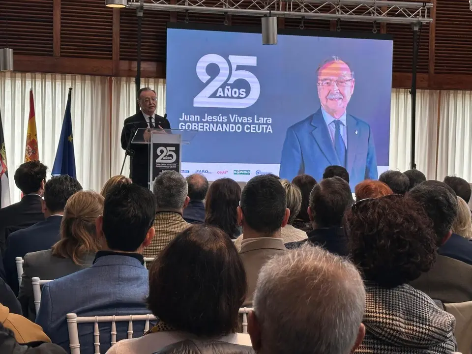 25 a&ntilde;os Gobierno Juan Vivas / Mohamed Ettoulieb
