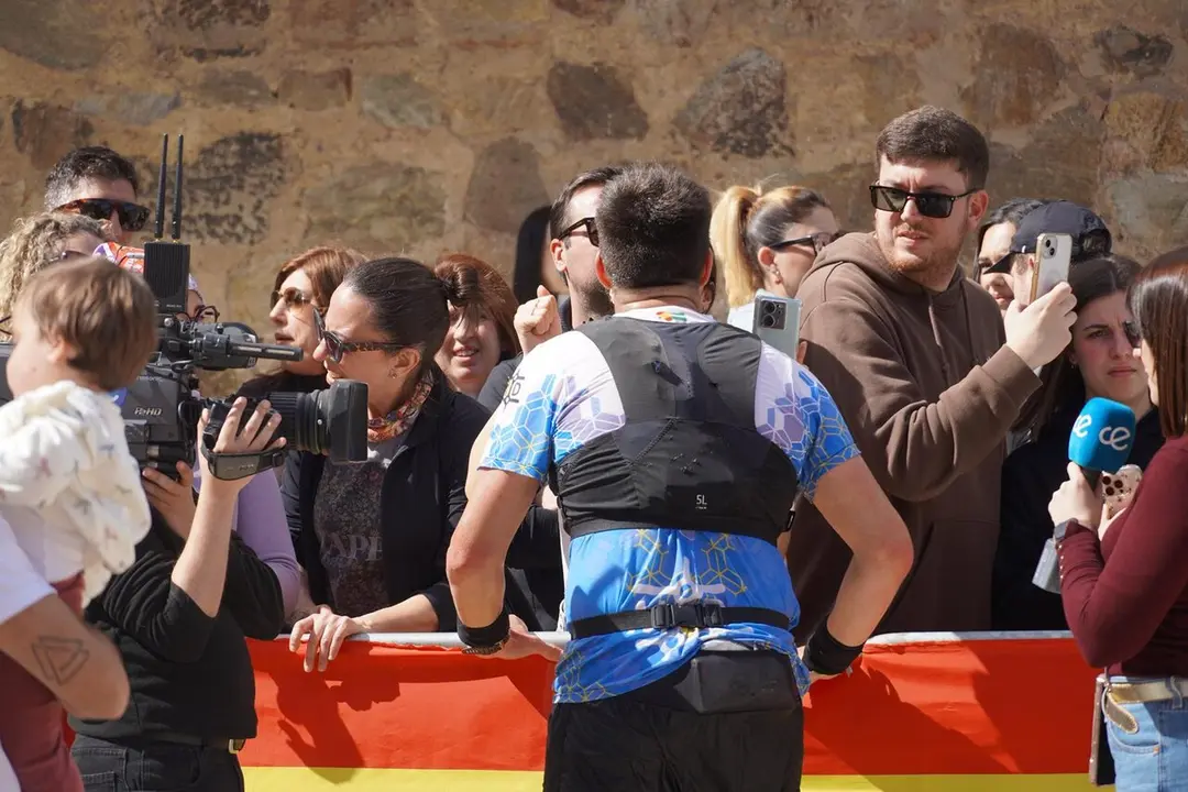 Llegada de los 20 kil&oacute;metros de la Cuna de la Legi&oacute;n