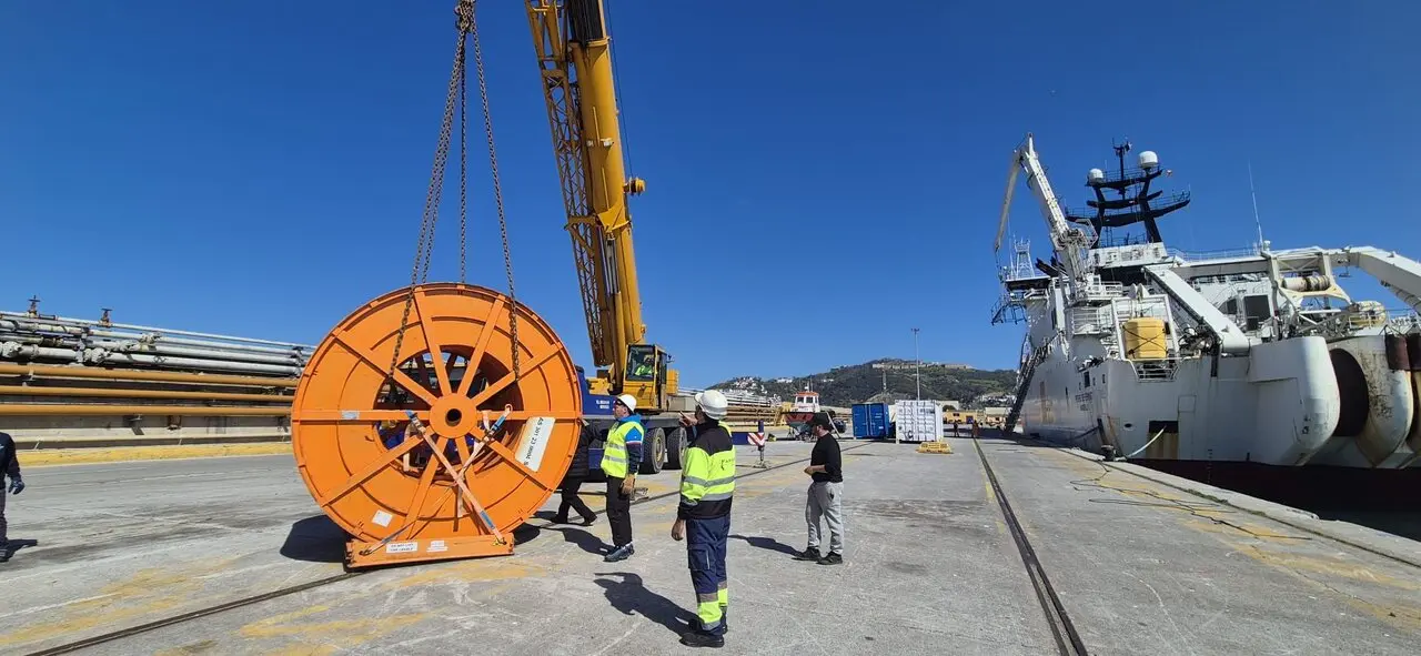 Pierre de Fermat, un buque de Orange Marine cable de fibra