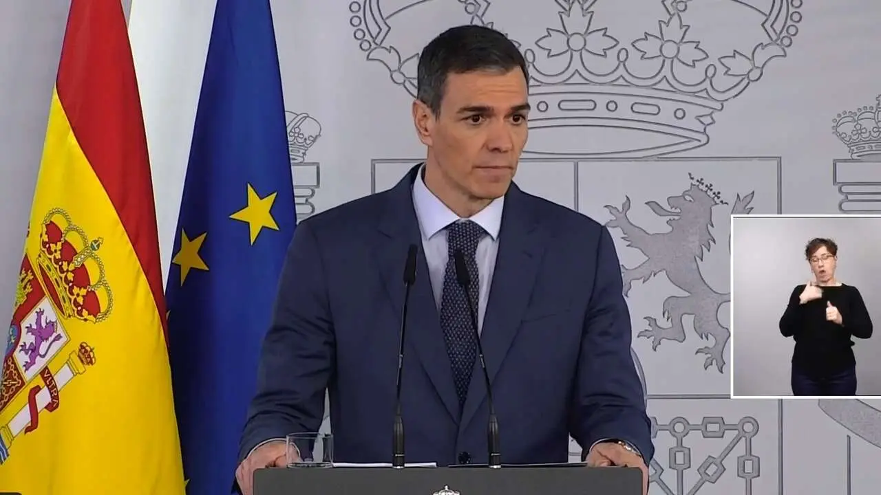 Pedro S&aacute;nchez, durante su comparecencia ante los medios de comunicaci&oacute;n