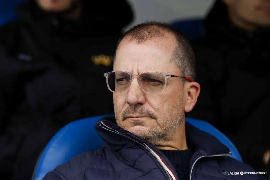 JJ Romero, entrenador de la AD Ceuta / Liga Hypermotion