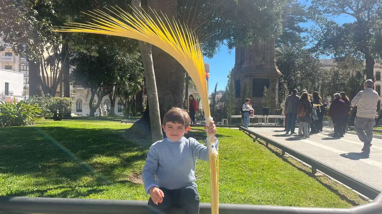 Bendici&oacute;n de las palmas en el Domingo de Ramos.