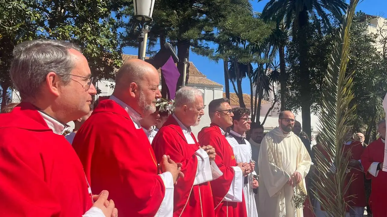 Bendici&oacute;n de las palmas en el Domingo de Ramos.