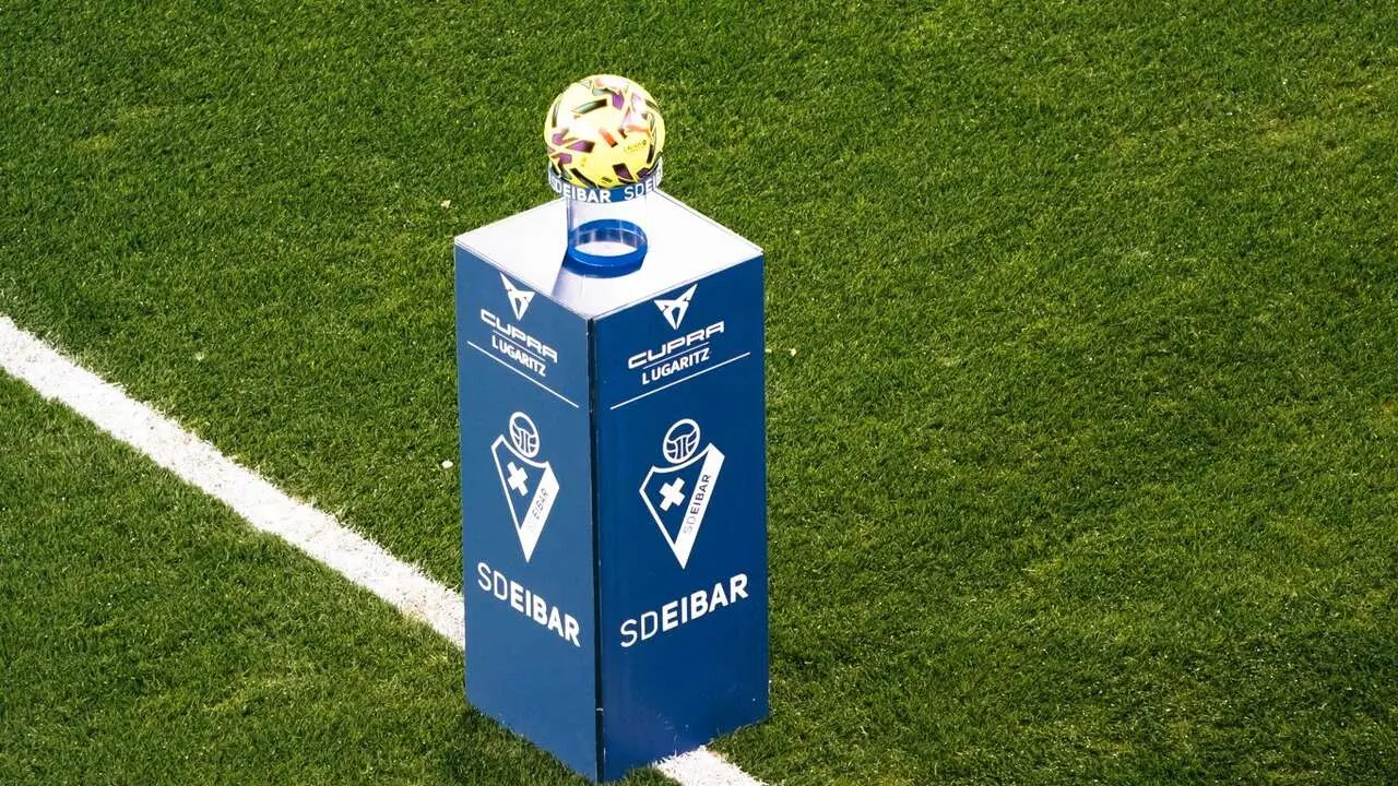 Eibar Ipur&uacute;a