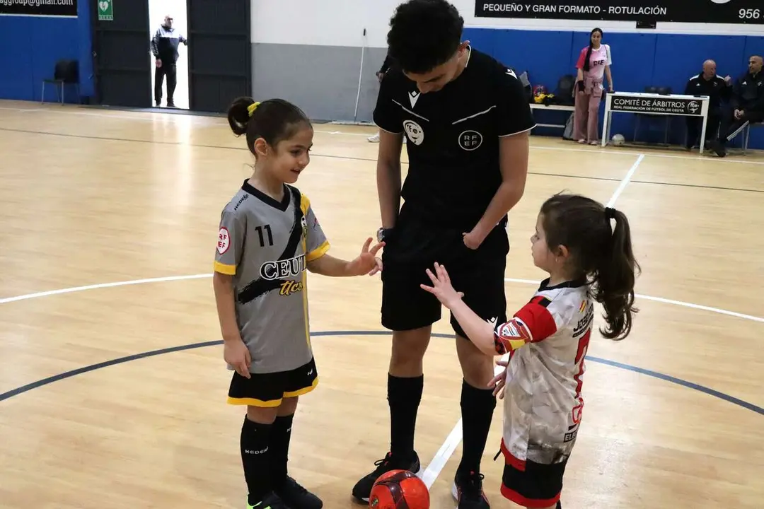 Debutantes F&uacute;tbol Sala RFFCE (1)
