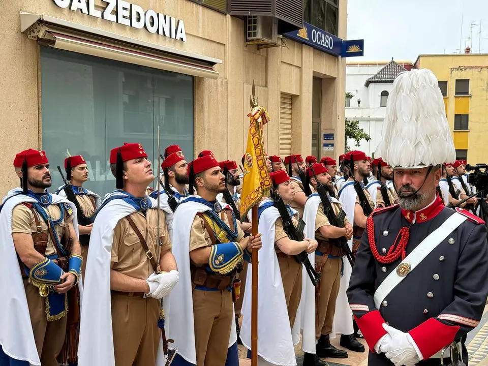 2 de mayo homenaje al Teniente Ruiz / M.Zapico