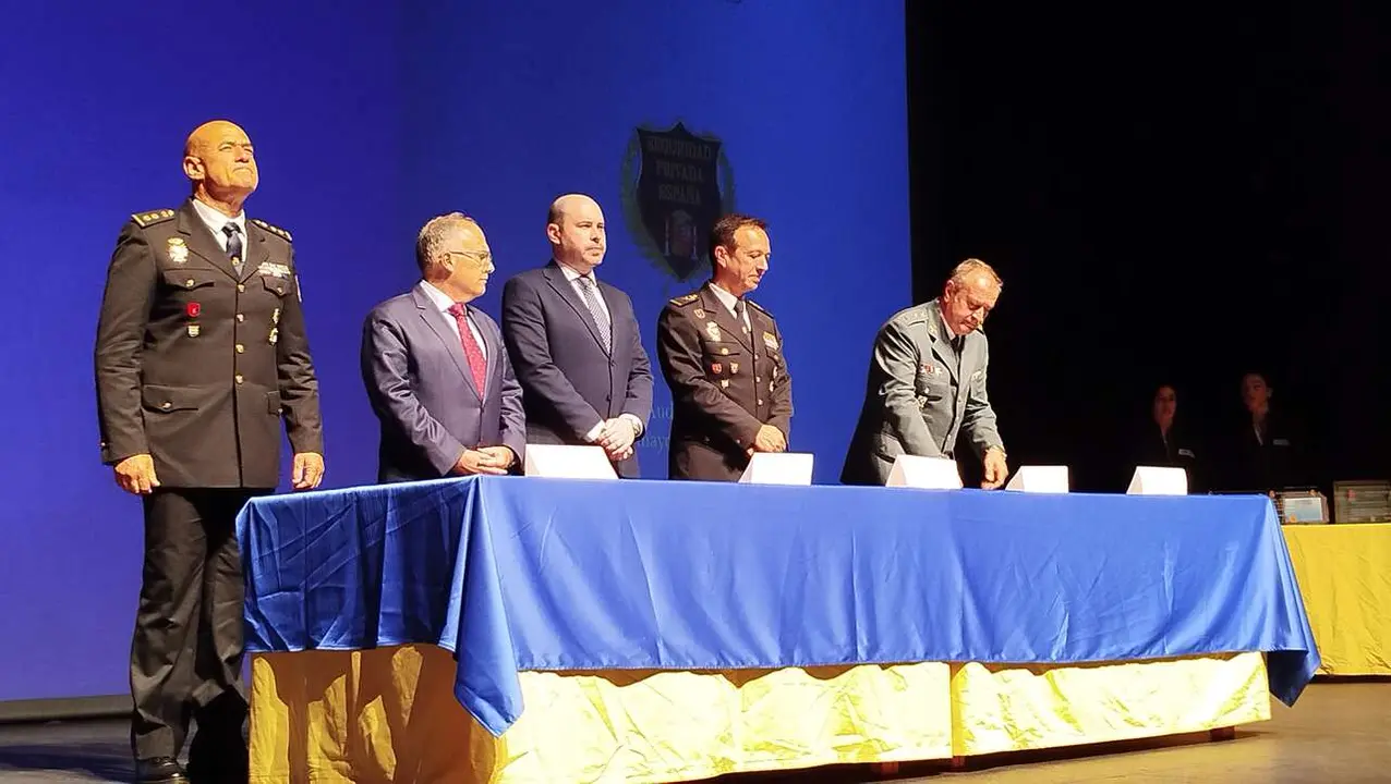 Homenaje de Polic&iacute;a Nacional a la Seguridad Privada