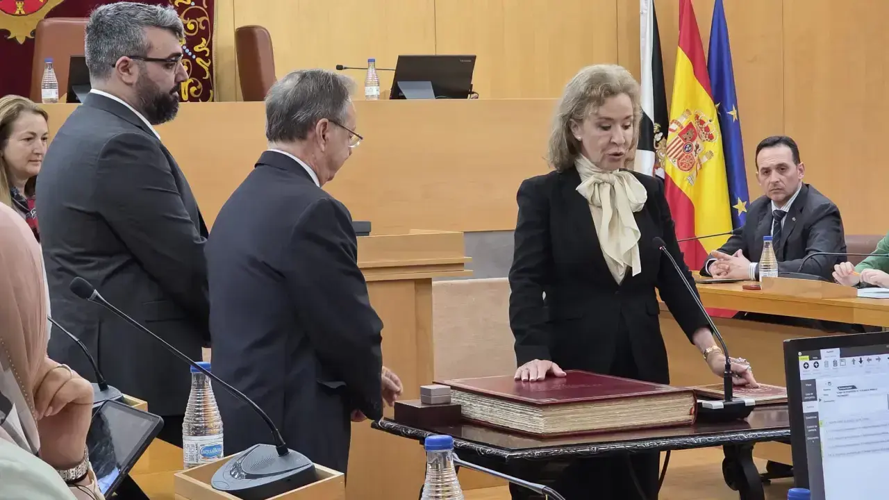  Yolanda Merelo toma posesión./Laura Ortiz 