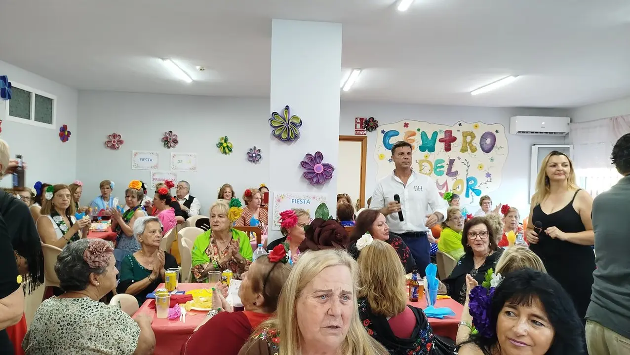 Fiesta de la Primavera para mayores / S.I