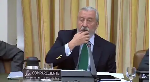 comisi&oacute;n