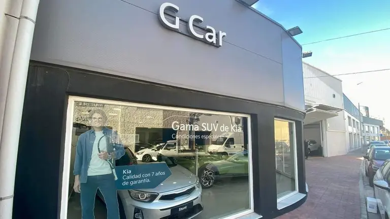  Guti&eacute;rrez Car, concesionario oficial de KIA en Ceuta, ubicado en el Muelle de Poniente, justo tras pasar Baeza 