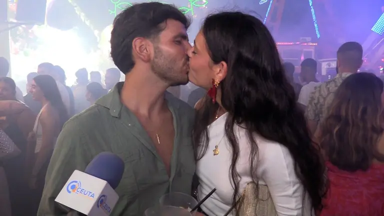 El&iacute;as y Blanca, una pareja de enamorados por la feria