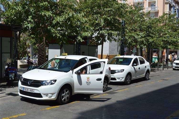 taxis para plaza reyes (1) (Custom)