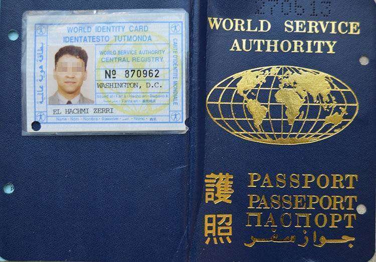 pasaporte falso
