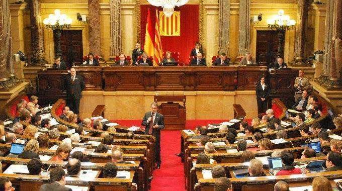 Parlamento de Cataluña (PARLAMENT.CAT)