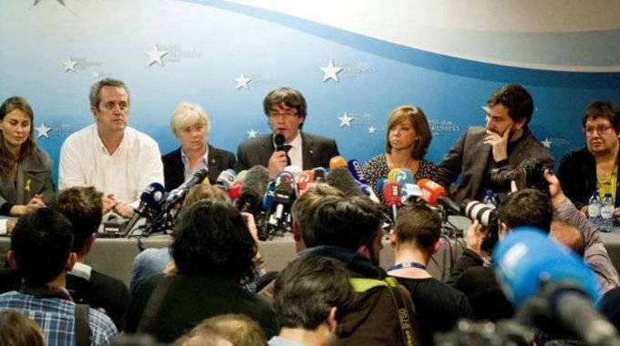 Rueda de prensa de Puigdemont a su llegada a Bruselas (E.D.)