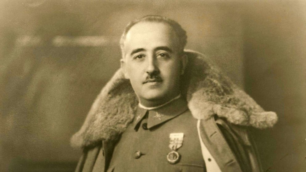El dictador Francisco Franco (BIBLIOTECA VIRTUAL DE DEFENSA)