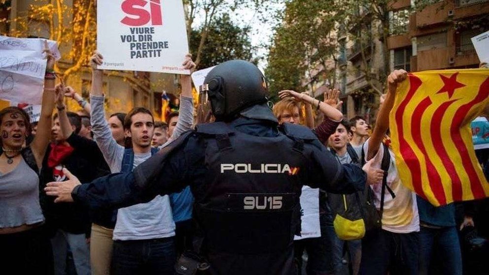 Policia_Nacional-Cataluna-Proceso_soberanista-Independentismo-Reportajes_305983976_77012334_1024x576