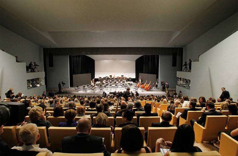 Auditorium-Revellin