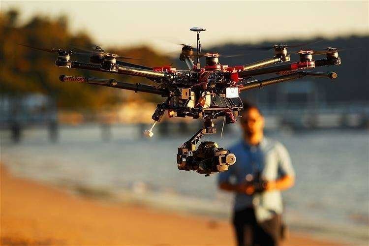 escapar Secretario implícito El Ejército del Aire deberá autorizar en Ceuta el vuelo de drones
