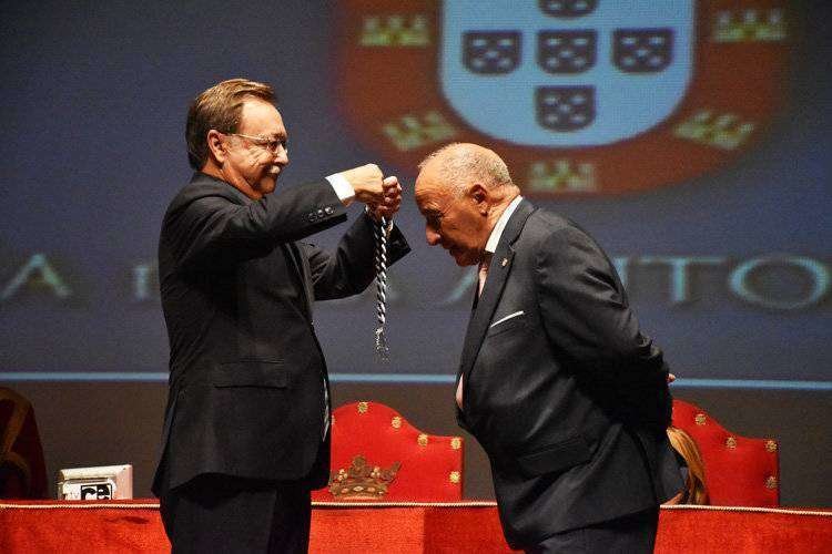 Medalla-Cristobal-Chaves-día-de-Ceuta-2016