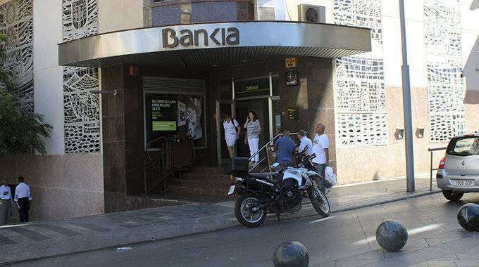 Sucursal de Bankia en la Plaza de los Reyes (C.A.)