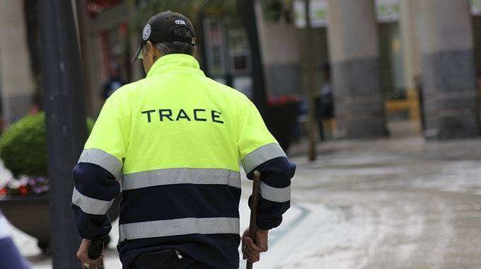 Un operario de Trace, en el centro de la ciudad (C.A.)