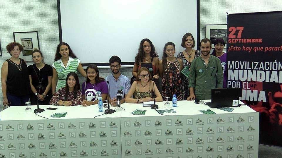 Representantes de las entidades promotoras de la Huelga por el Clima en Ceuta (C.A.)