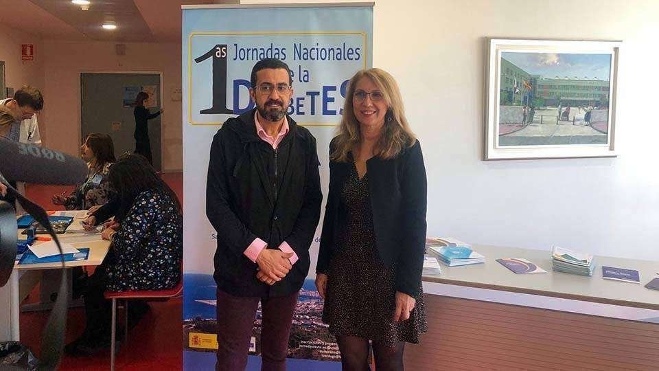 director médico del Ingesa, Abdelkader Maanan, y la directora de Enfermería de Atención Primaria del Hospital Universitario de Ceuta, María del Carmen Ruiz