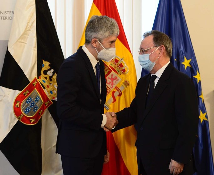 El presidente Vivas y el ministro Marlaska tras su reunión en Madrid