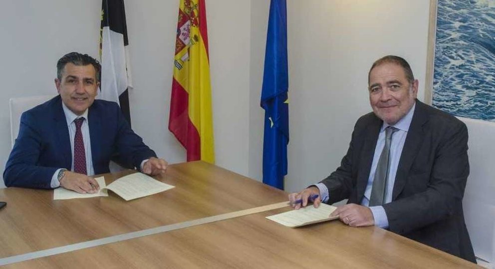 Firma del convenio con la comunidad israelita de Ceuta